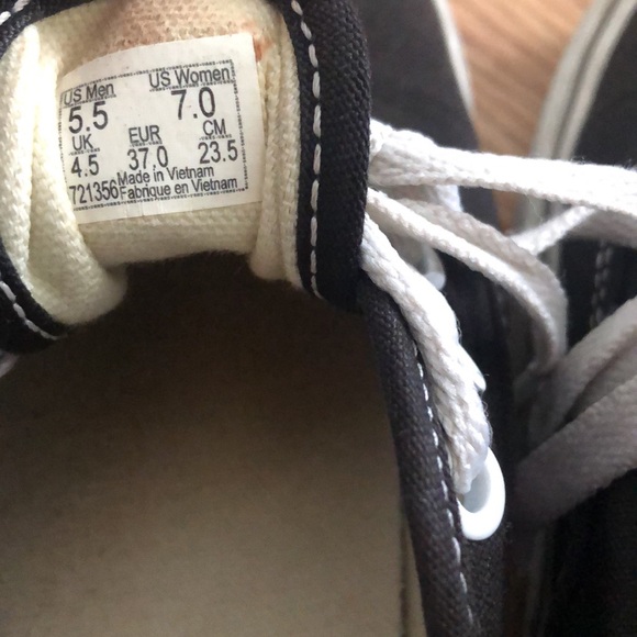 VANS Authentic - Picture 8 of 9